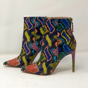 Steve Madden Multi colored Vala ankle boots